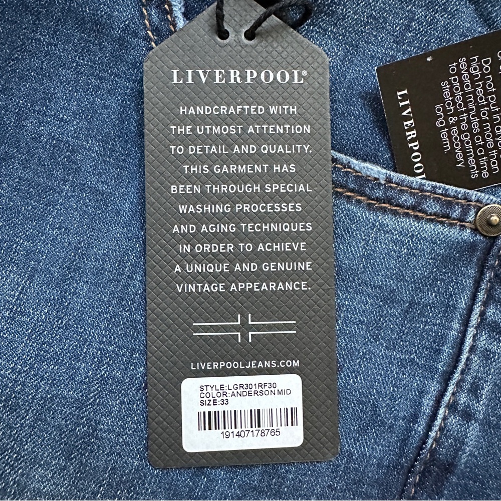 Liverpool Men’s Relaxed Straight Fit Jeans Size 33x30 Dark Blue NWT - Picture 4 of 9